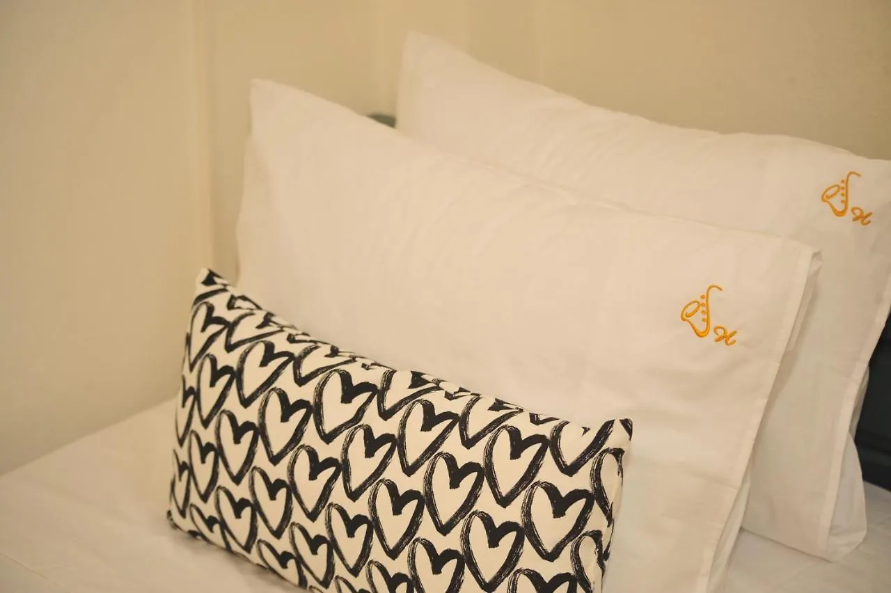Saxophone House Seaview Family Apartment Rethymno